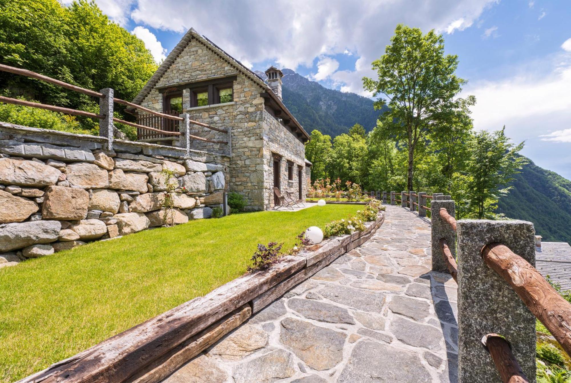 Baita Athili - Villaggio Dei Crodini Crodo Exteriör bild
